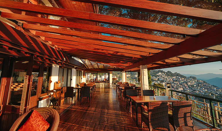 dine and wine open deck